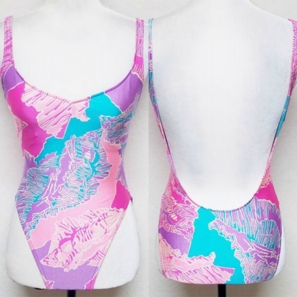 𝅺VINTAGE 70s Sassafras Pink Reef High Rise Low Cut One-Piece Swimsuit